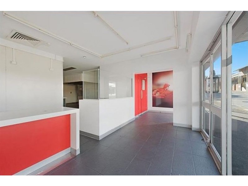 37 Brisbane Street, Ipswich QLD 4305