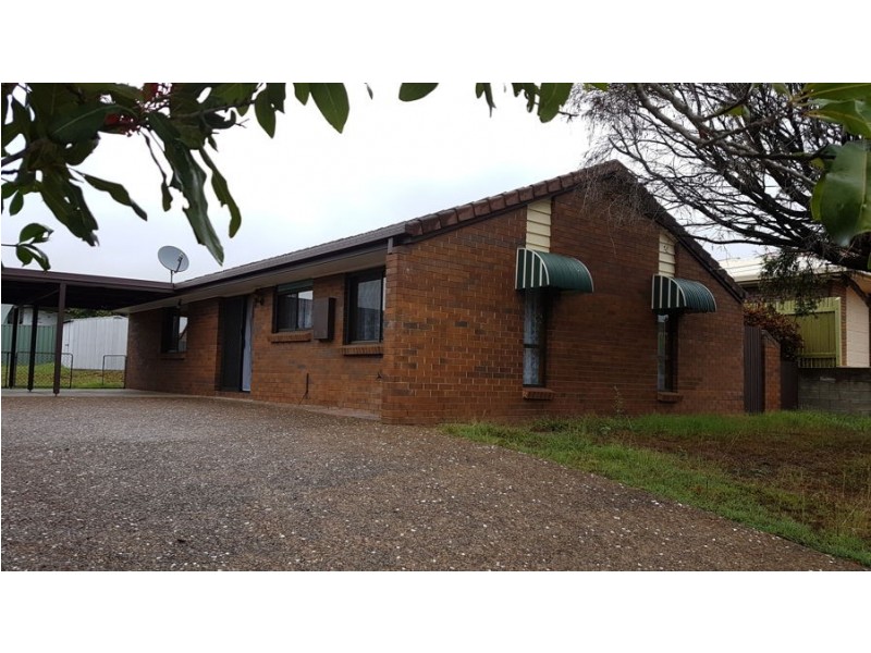 82 Workshops St, Brassall QLD 4305