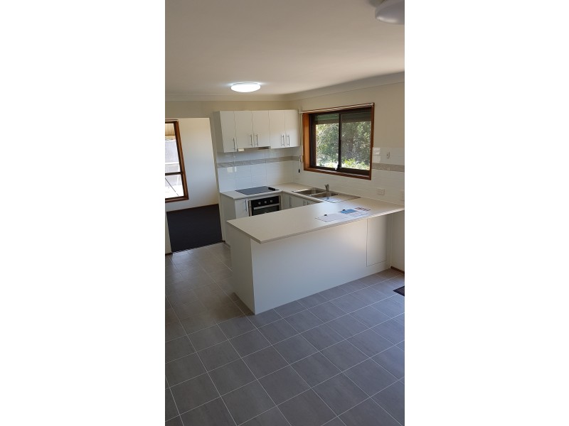 82 Workshops St, Brassall QLD 4305