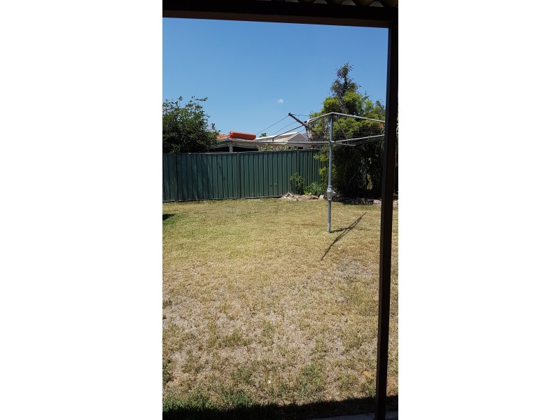 82 Workshops St, Brassall QLD 4305