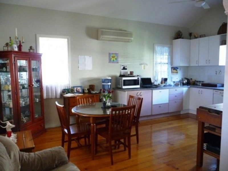 2 Mount Crosby Road, Tivoli QLD 4305
