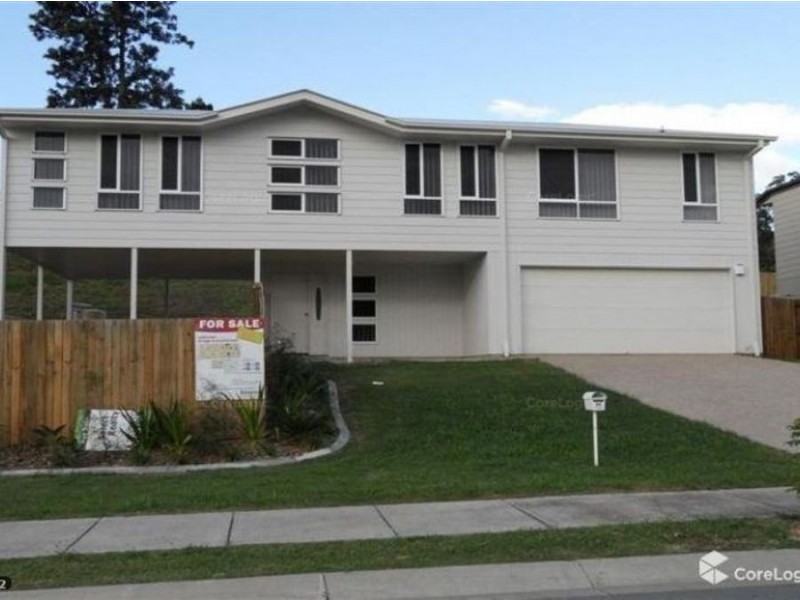 96 High Street, Blackstone QLD 4304