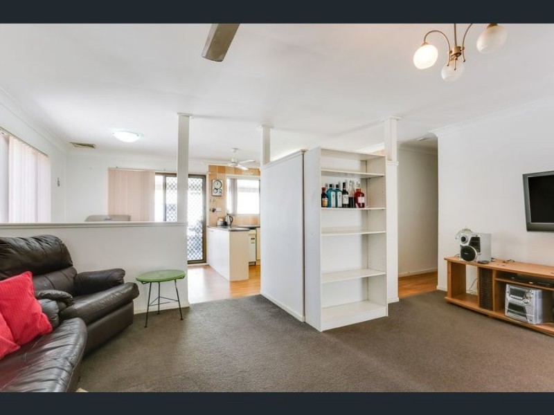 3 Danyel Court, Redbank Plains QLD 4301