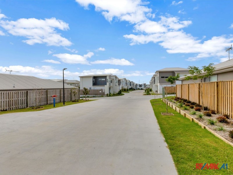 74/70 Willow Road, Redbank Plains QLD 4301