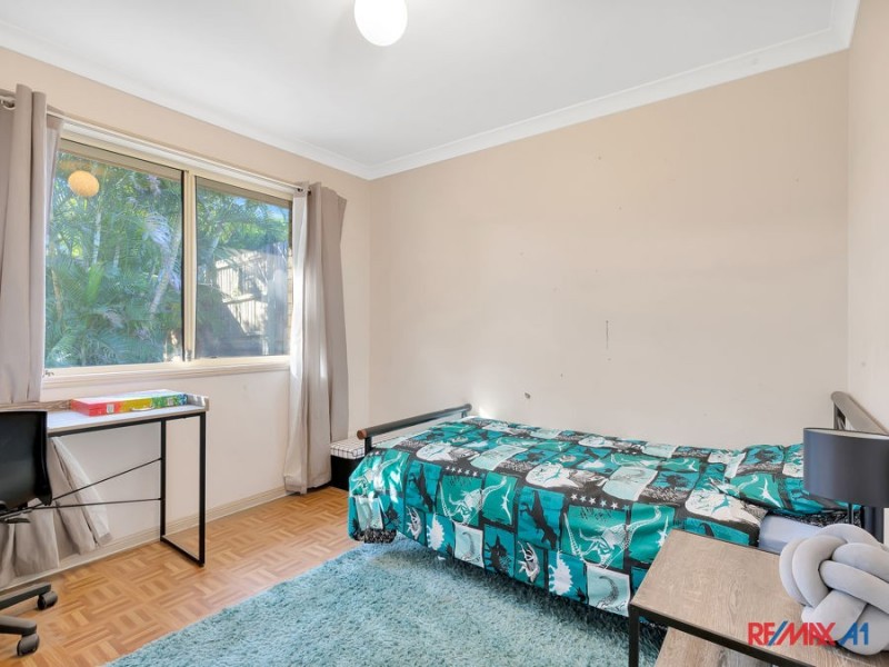 8 Penrose Circuit, Redbank Plains QLD 4301