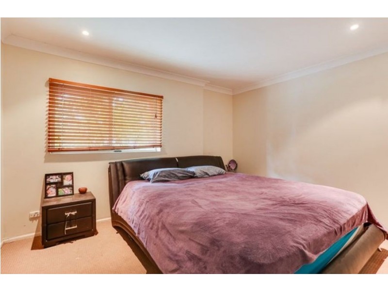 14 Shirley Street, Ipswich QLD 4305