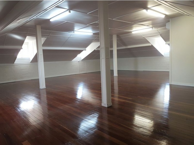 112 Blackall Street, Ipswich QLD 4305