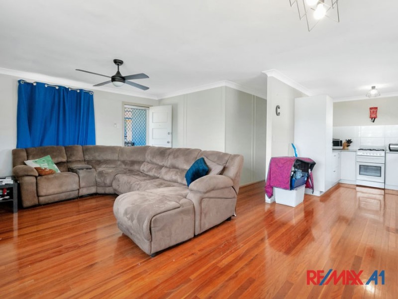 17 Overell Crescent, Riverview QLD 4303