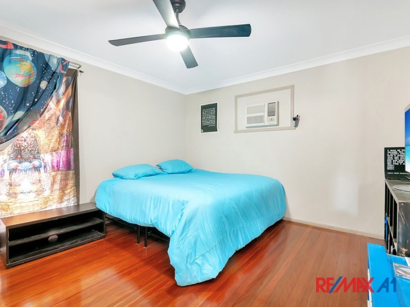 17 Overell Crescent, Riverview QLD 4303