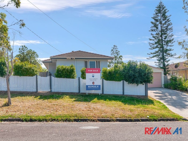 17 Overell Crescent, Riverview QLD 4303