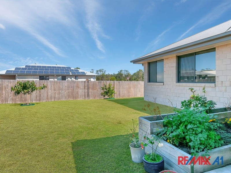 9 SIMPSON STREET, Collingwood Park QLD 4301