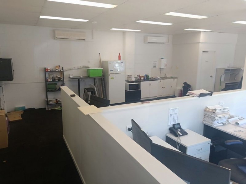 16 Lowry Street, North Ipswich QLD 4305