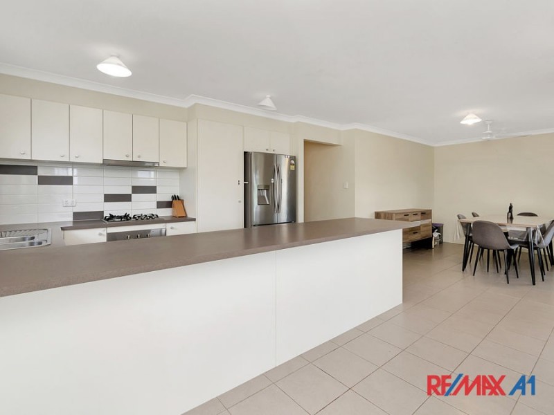 5 HUXLEY STREET, Redbank Plains QLD 4301