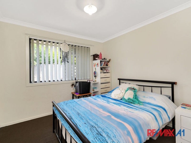 5 HUXLEY STREET, Redbank Plains QLD 4301