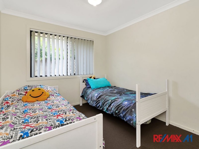 5 HUXLEY STREET, Redbank Plains QLD 4301