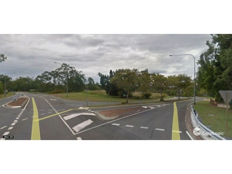 8 george holt drive, Mount Crosby QLD 4306