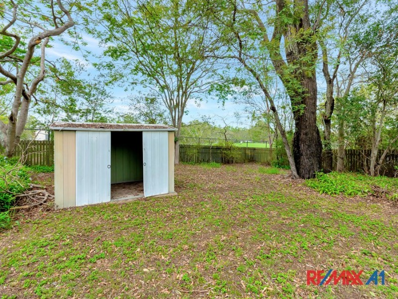 13 THOMPSON STREET, Bundamba QLD 4304