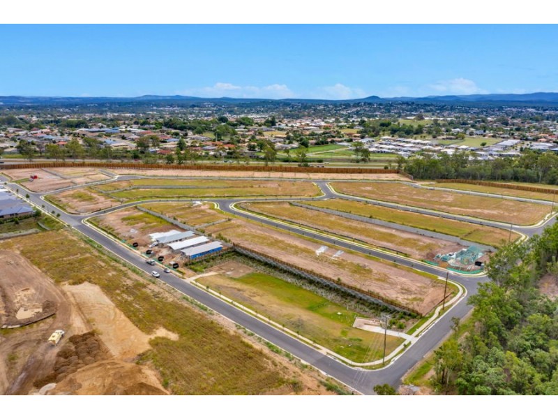 LOT 65 THE PLATEAU, Ipswich QLD 4305