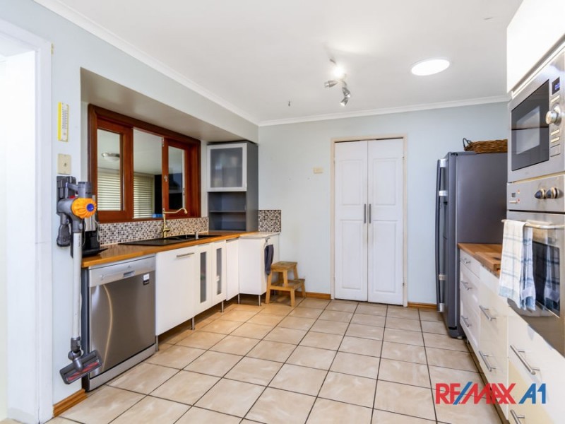 6 FORREST CRESCENT, Redbank Plains QLD 4301