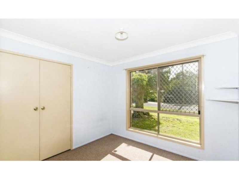 5 Danyel Court, Redbank Plains QLD 4301