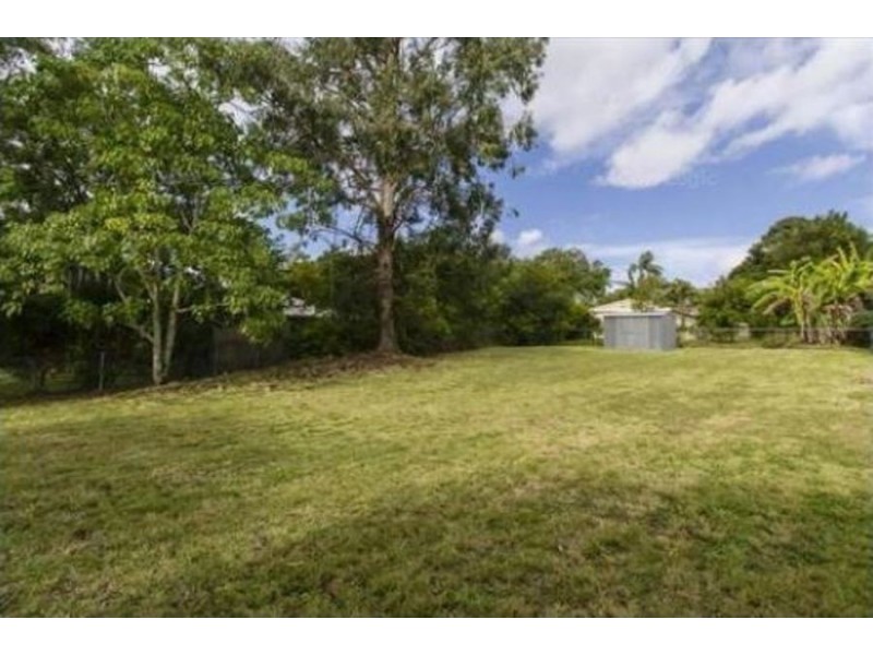 5 Danyel Court, Redbank Plains QLD 4301