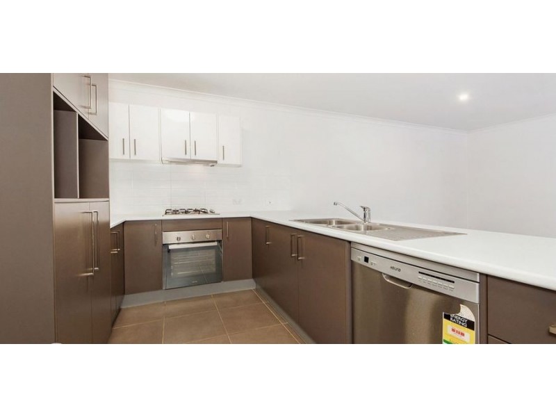 2 10-12 Montree Circuit, Kallangur QLD 4503