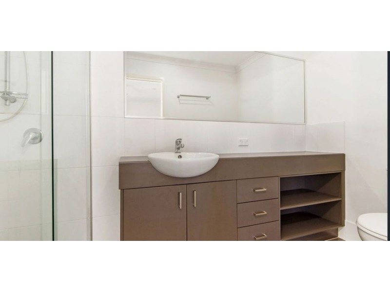 2 10-12 Montree Circuit, Kallangur QLD 4503