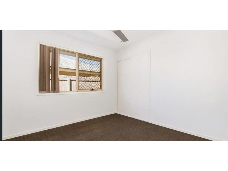 2 10-12 Montree Circuit, Kallangur QLD 4503