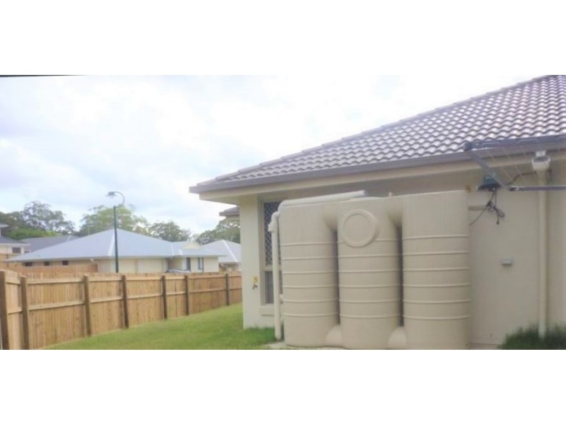 2 10-12 Montree Circuit, Kallangur QLD 4503