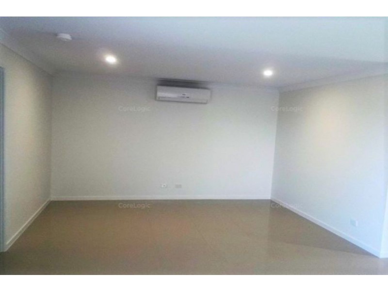 Lot 1 & 2 /21 LACEWING STREET, Ipswich QLD 4305