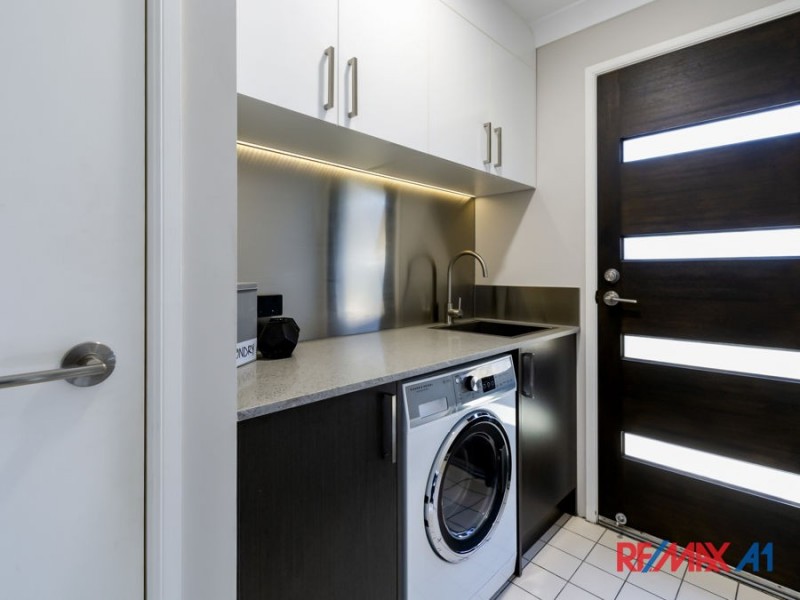 10 FERNDALE STREET, Boronia Heights QLD 4124