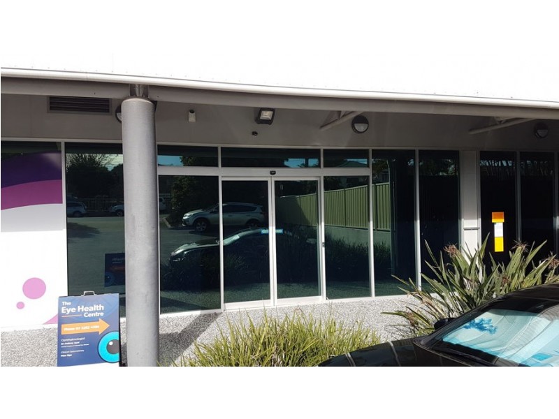 44 South Station Road, Booval QLD 4304