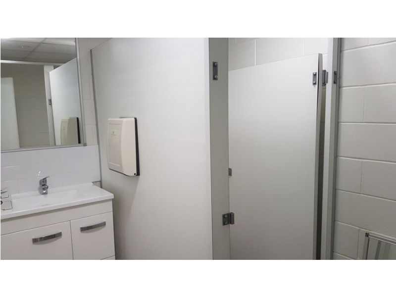 44 South Station Road, Booval QLD 4304