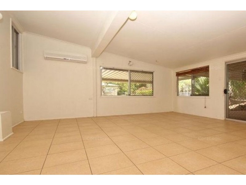 17 ELMS STREET, Bundamba QLD 4304