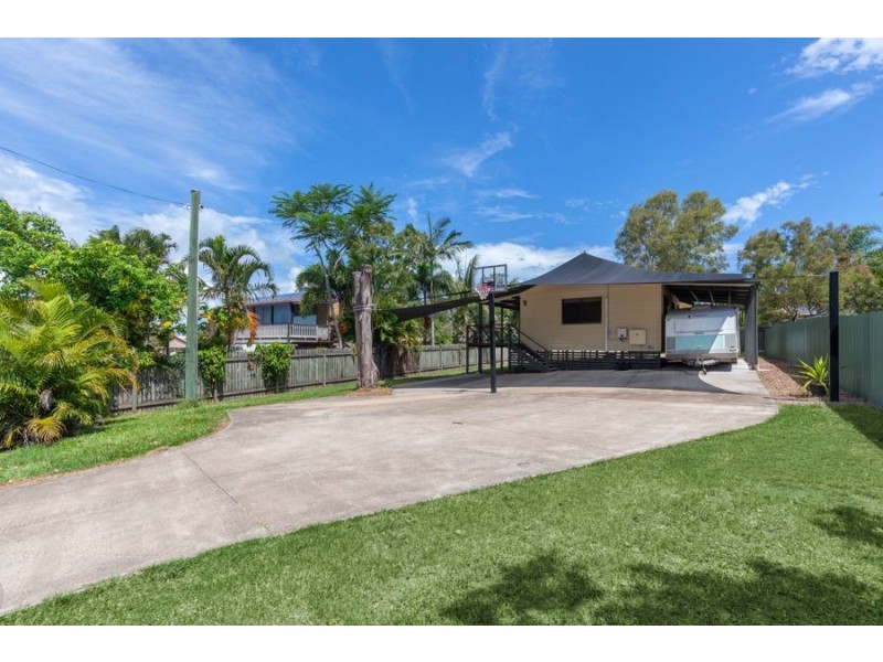 753 Boat Harbour Drive, Urangan QLD 4655