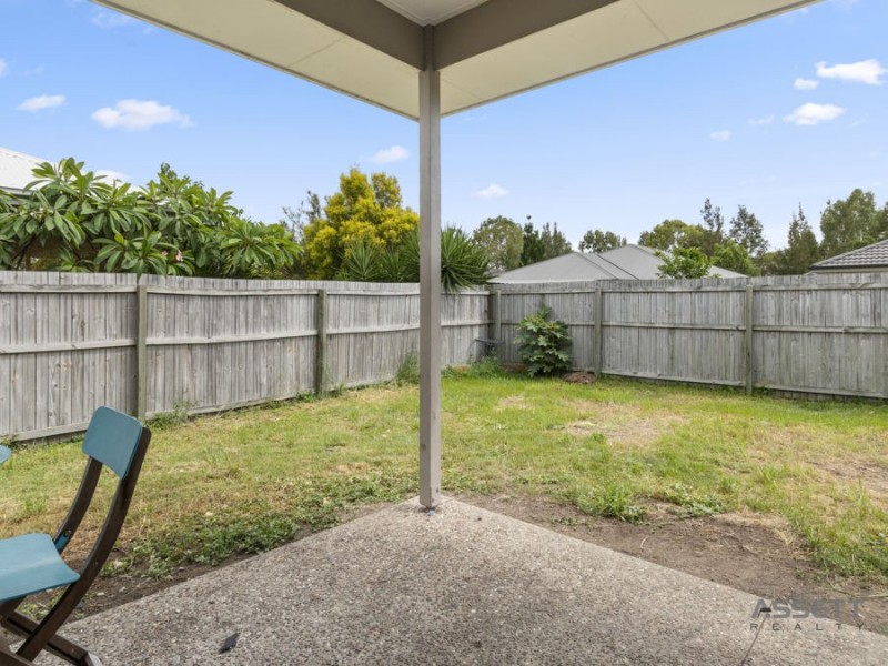 6 Drewett Avenue, Redbank Plains QLD 4301
