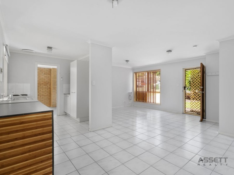 6 Eucalyptus Court, Redbank Plains QLD 4301
