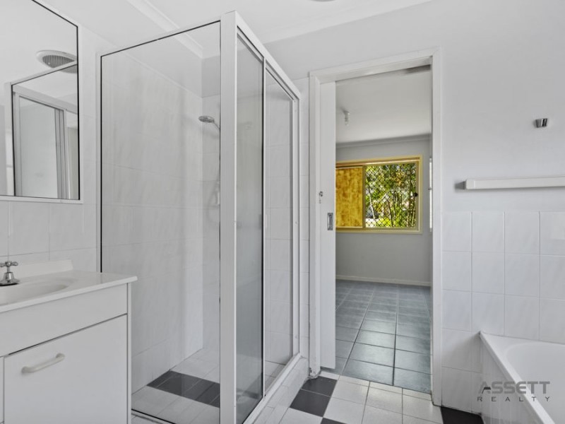 6 Eucalyptus Court, Redbank Plains QLD 4301