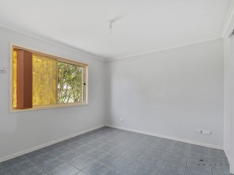 6 Eucalyptus Court, Redbank Plains QLD 4301