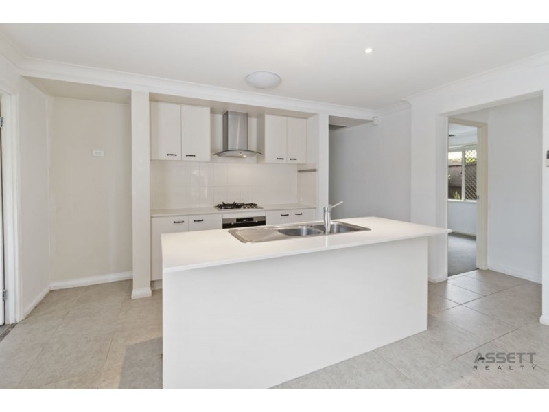 3 WATTLE STREET, Heathwood QLD 4110