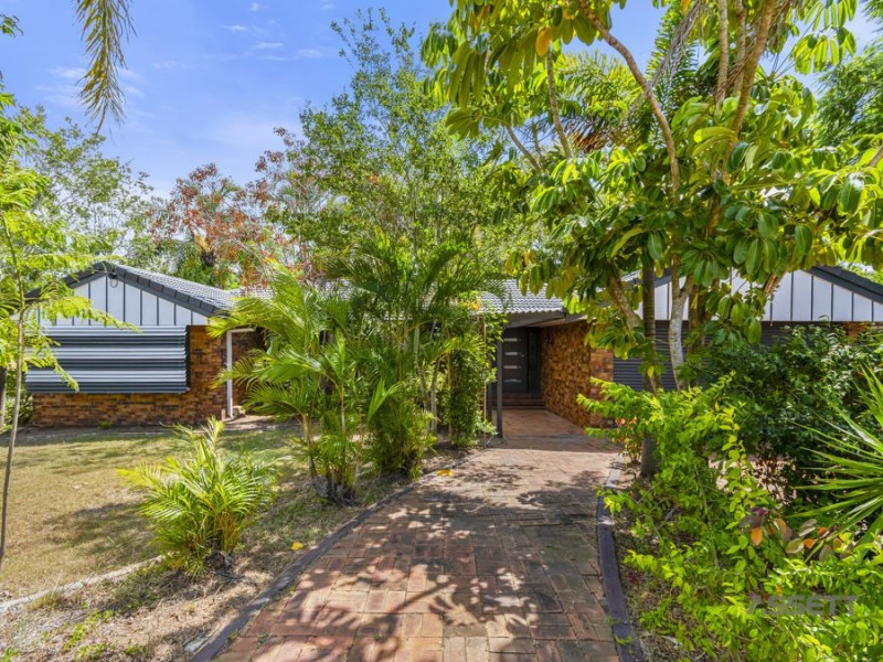 119 Cedar Road, Redbank Plains QLD 4301