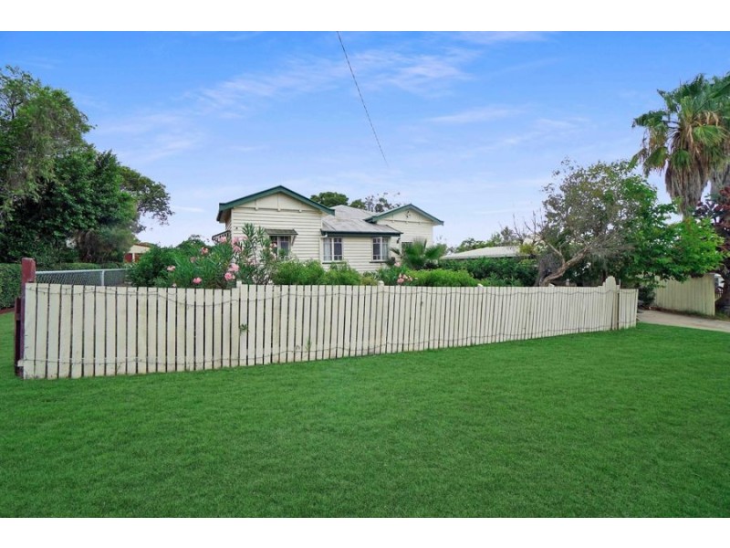 8 Jarrah street, Kingaroy QLD 4610