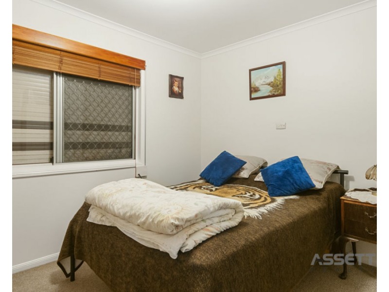 9 Carol Street, Redbank Plains QLD 4301