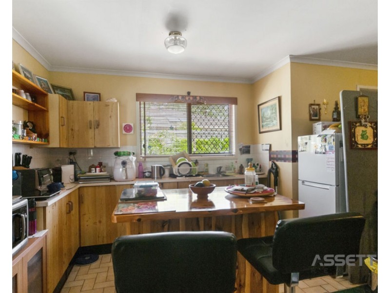 9 Carol Street, Redbank Plains QLD 4301