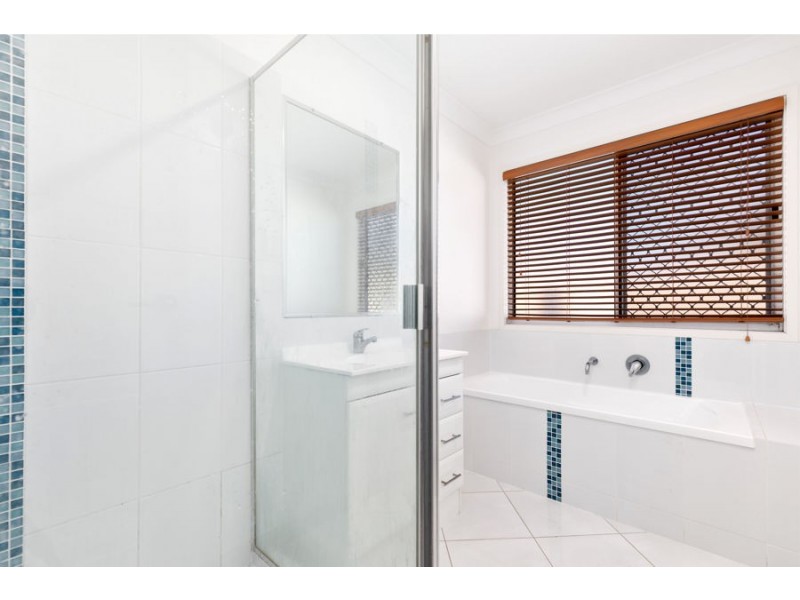 63 Kingfisher Drive, River Heads QLD 4655