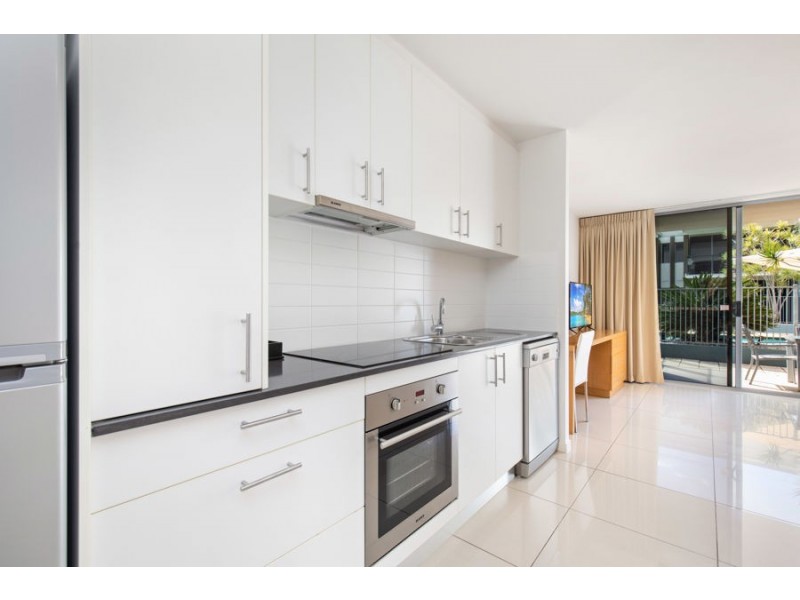 323/628 Esplanade, Urangan QLD 4655