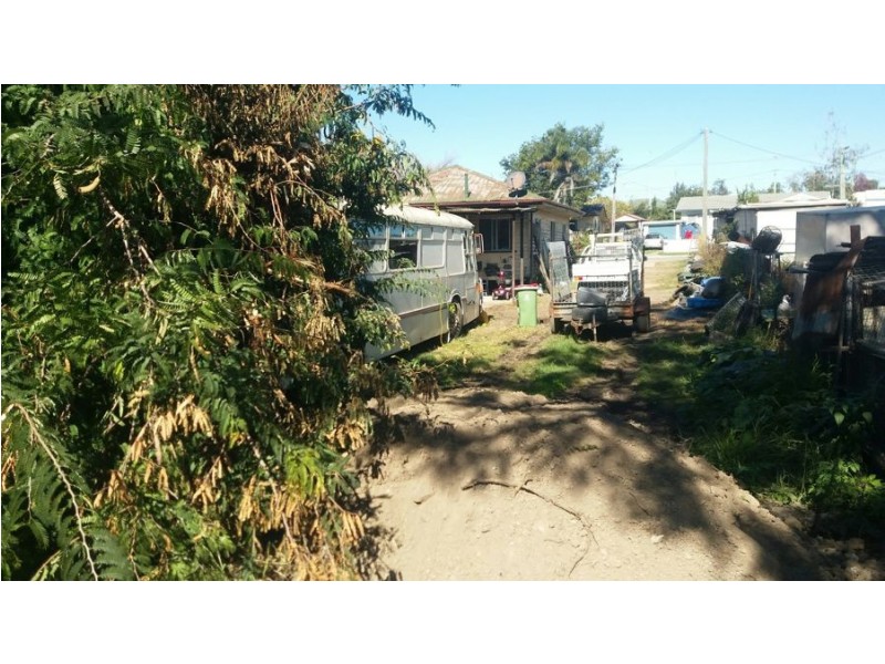 11 Verrall Street, Riverview QLD 4303