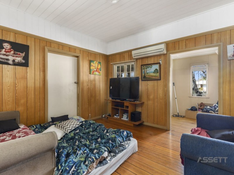 16A Dudleigh Street, Booval QLD 4304