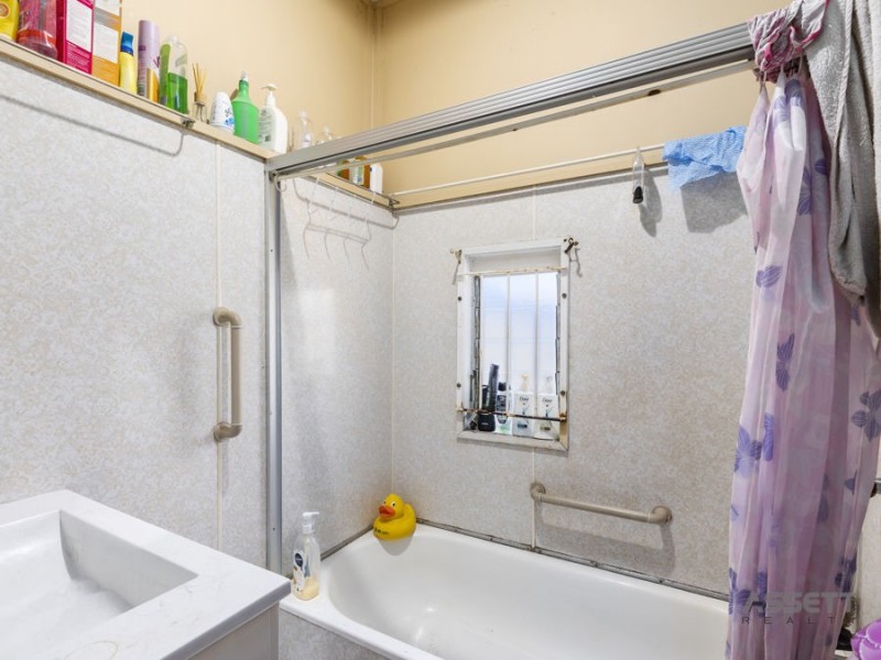 16A Dudleigh Street, Booval QLD 4304