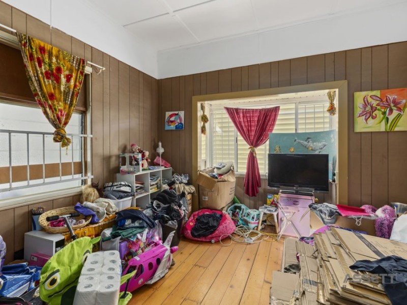 16A Dudleigh Street, Booval QLD 4304